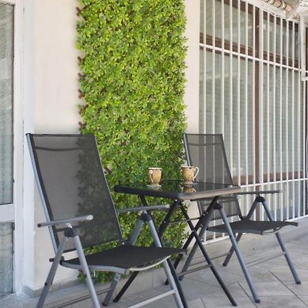 Cozy Studio Near The Park With Huge Verandah. Veliko Tárnovo Exterior foto