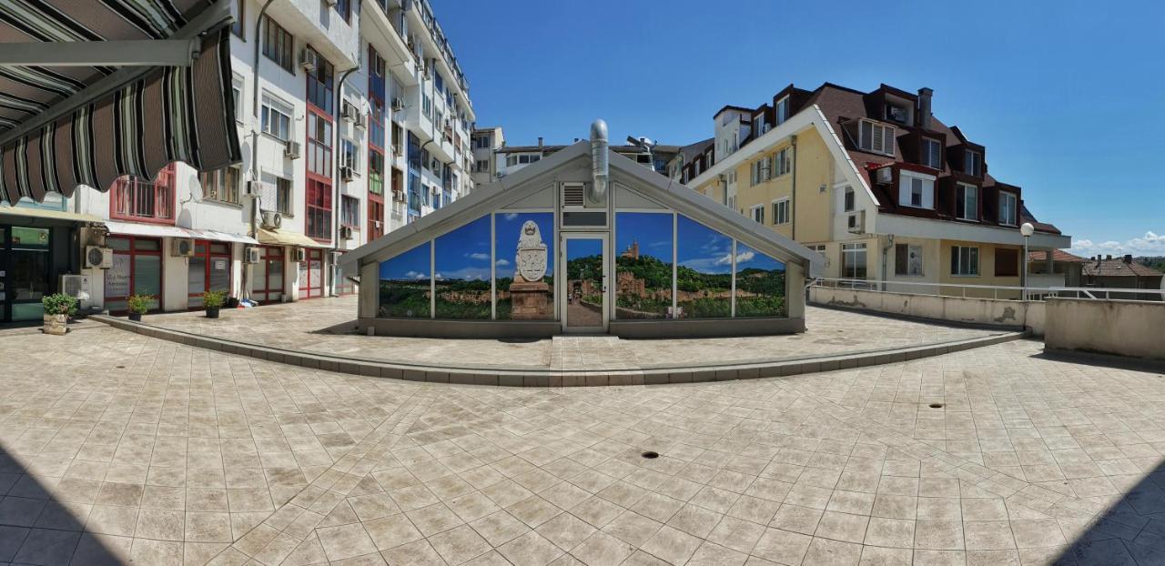 Cozy Studio Near The Park With Huge Verandah. Veliko Tárnovo Exterior foto