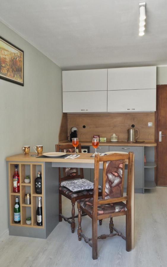 Cozy Studio Near The Park With Huge Verandah. Veliko Tárnovo Exterior foto